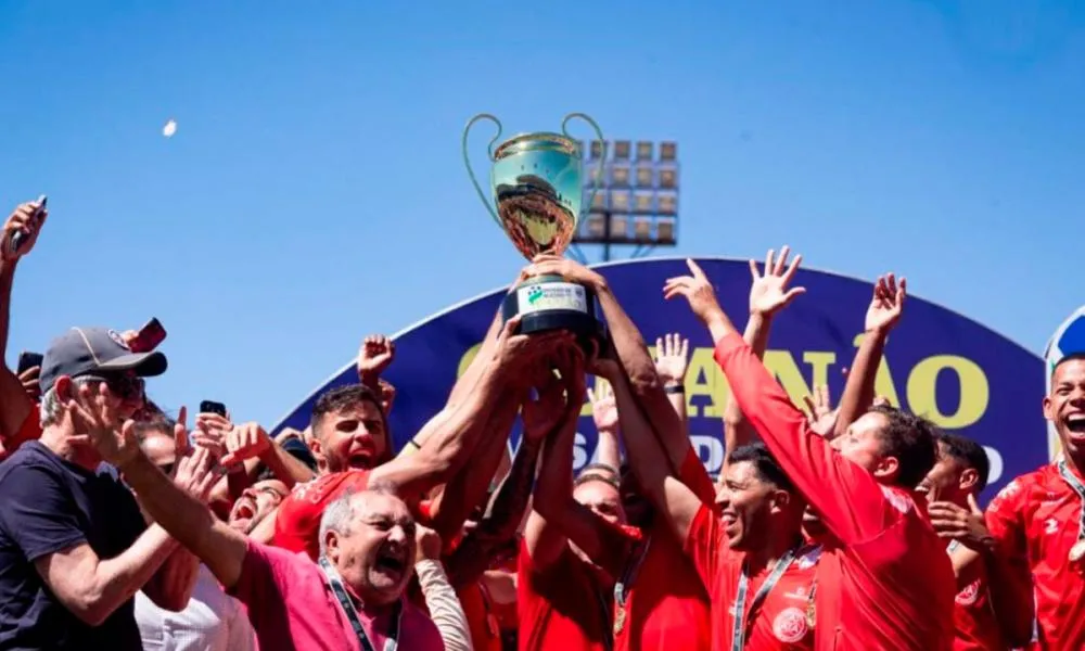  Anapolina é campeã invicta da Divisão de Acesso e retorna à elite do Goianão