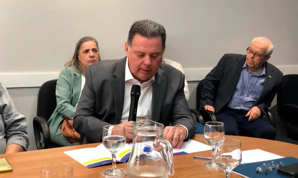 Marconi Perillo evita cravar candidatura, mas alfineta governo estadual e defende reação de Anápolis