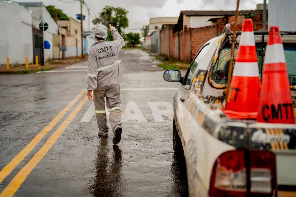 CMTT de Anápolis Revitaliza Mais de 40.000m² de Sinalização e Amplia Ações em Diversas Regiões