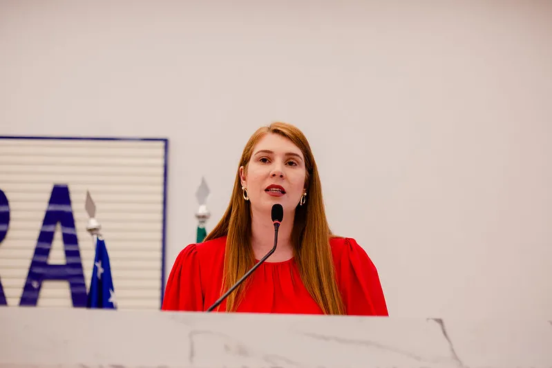 Câmara Municipal - Sessão de 10/03 ressalta a força da competência feminina