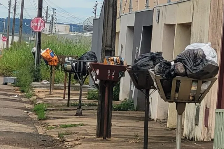 Prefeitura de Anápolis renova contrato de R$ 72,8 milhões com a Quebec para coleta de lixo