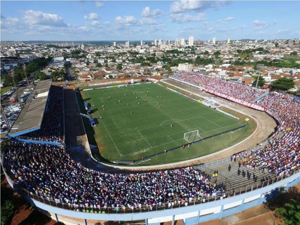 Anápolis suspende vendas online para a final do Goianão