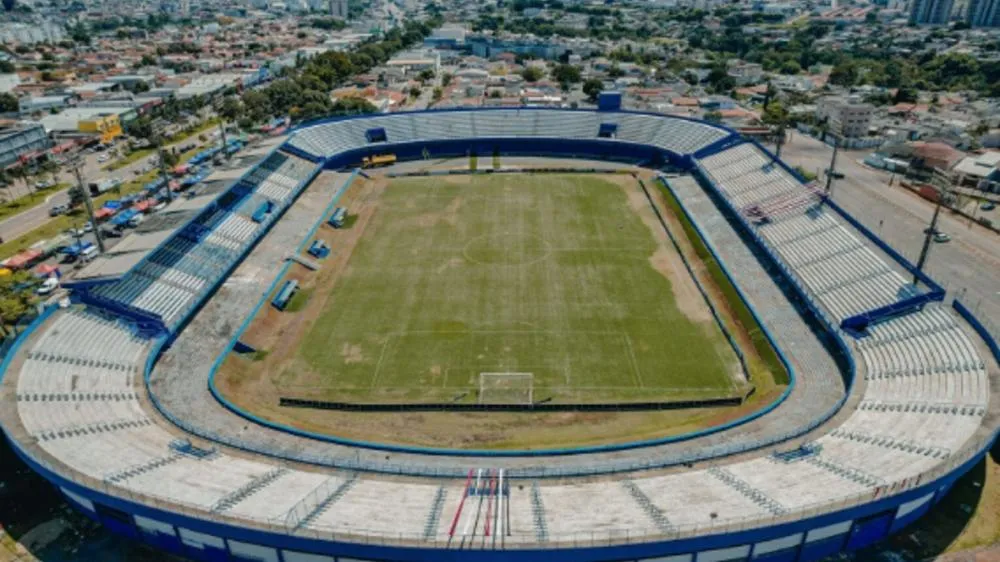 Com arquibancada liberada Jonas Duarte será palco da grande final do Goianão 2025 neste final de semana