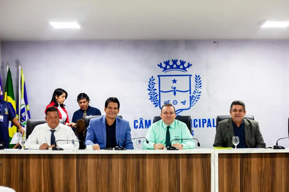 Lei Antifumo - Comissão de Saúde de Anápolis aprova inclusão de proibição de cigarros eletrônicos e narguilés